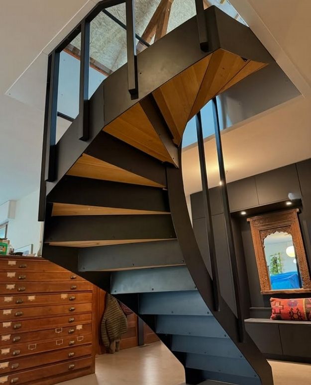 conception-escalier-sur-mesure-design-courchevel Atelier conception escalier design sur-mesure